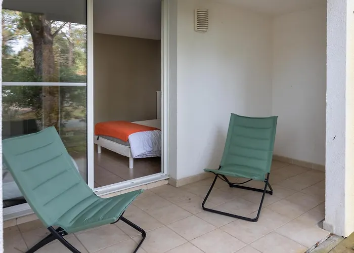 Bisbau * 몰리엣젯마