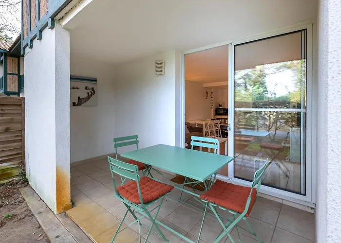 Bisbau 아파트 몰리엣젯마